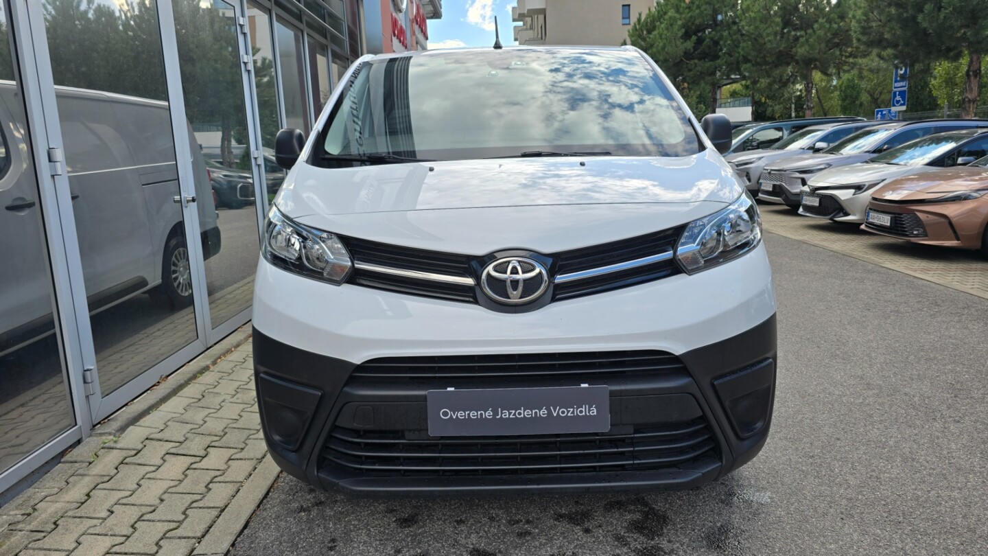 Toyota PROACE