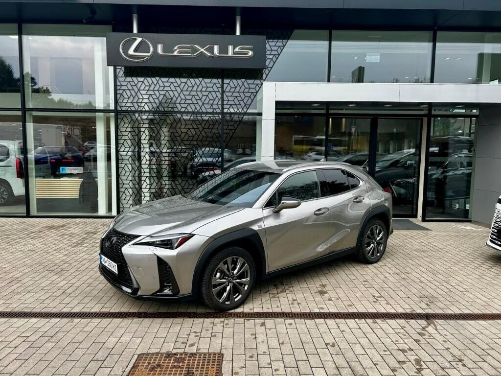 Lexus UX
