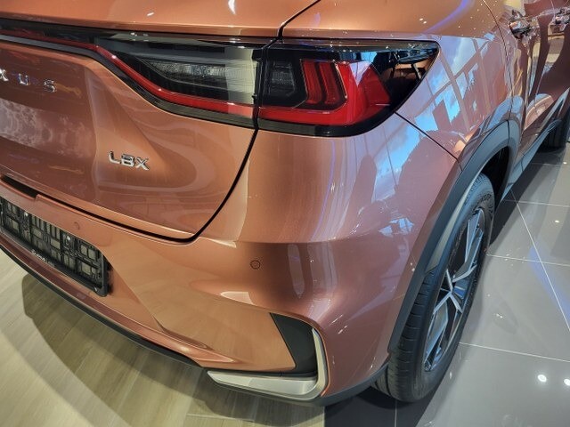 Lexus LBX