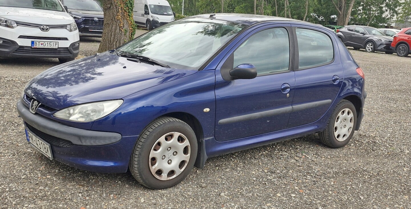 Peugeot 206