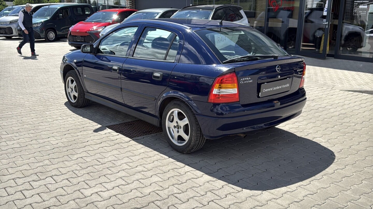 Opel Astra