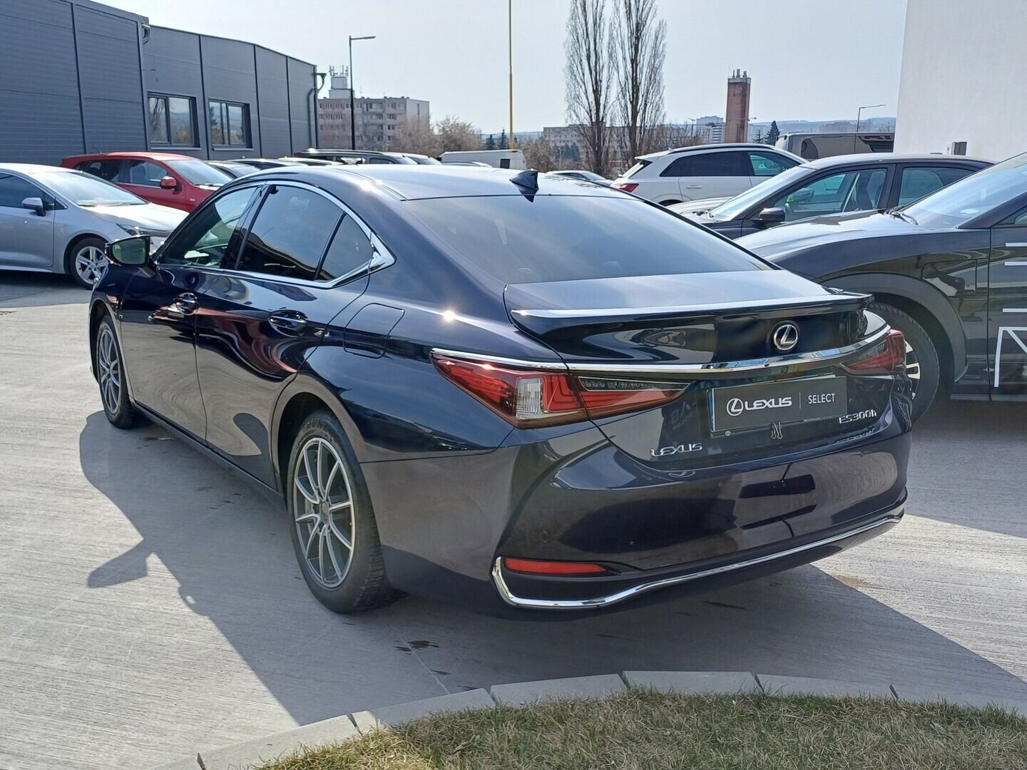 Lexus ES
