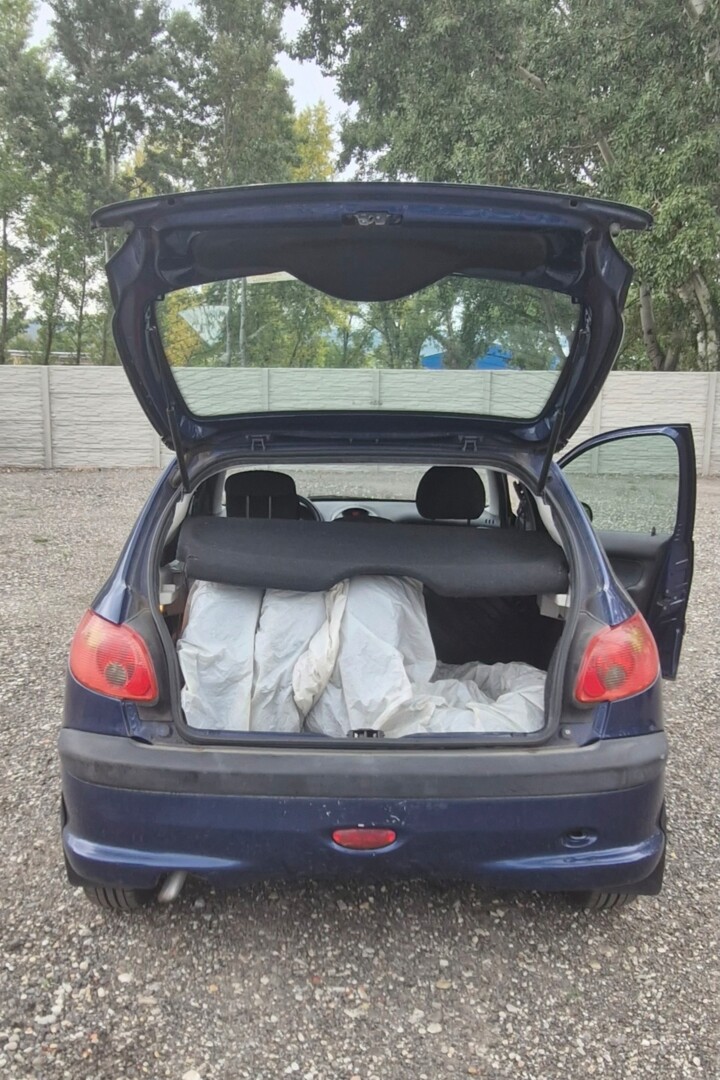Peugeot 206