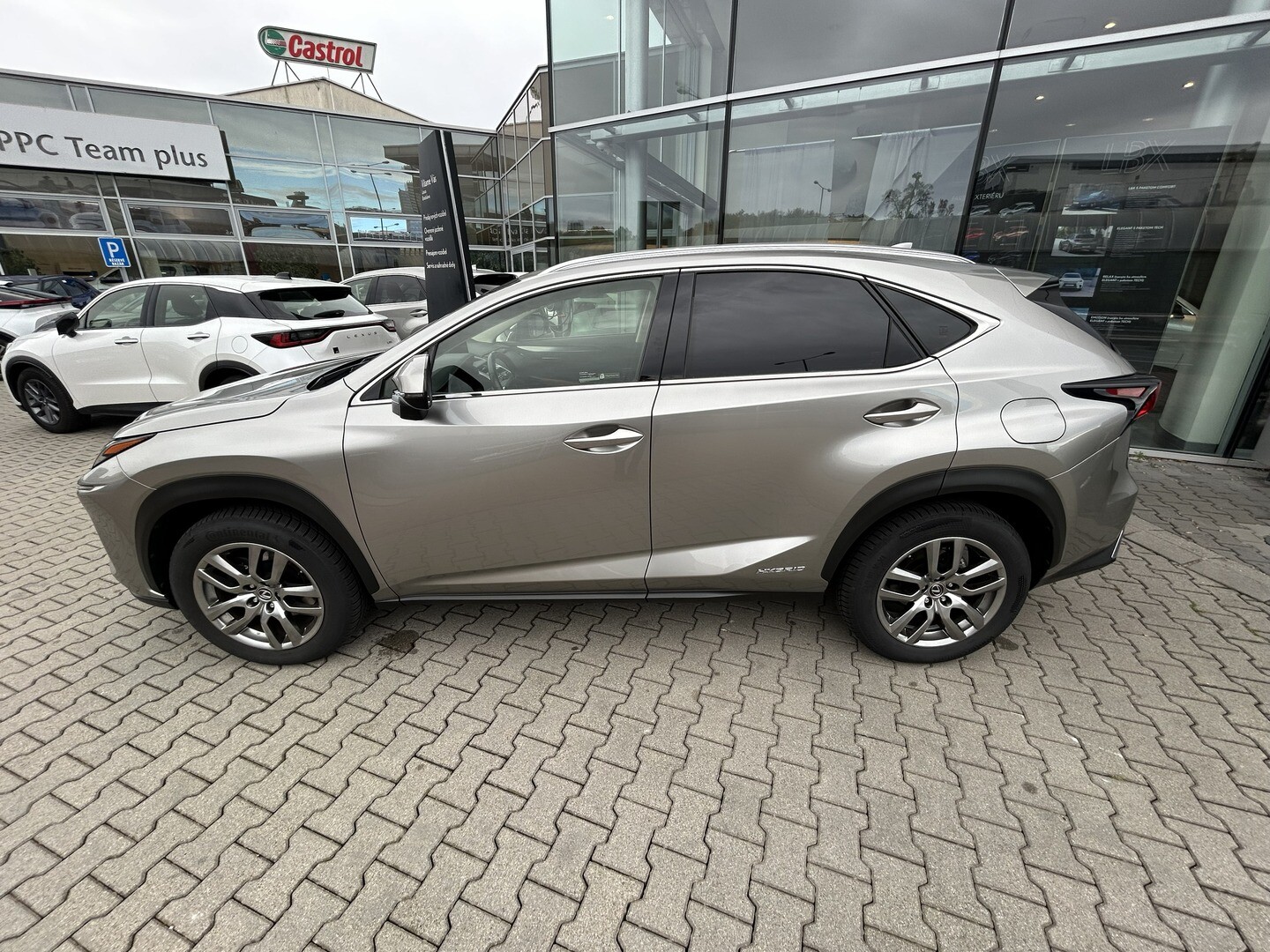 Lexus NX