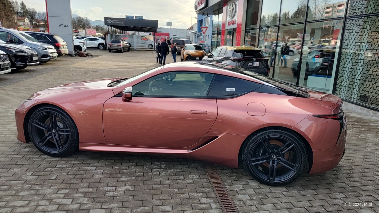 Lexus LC