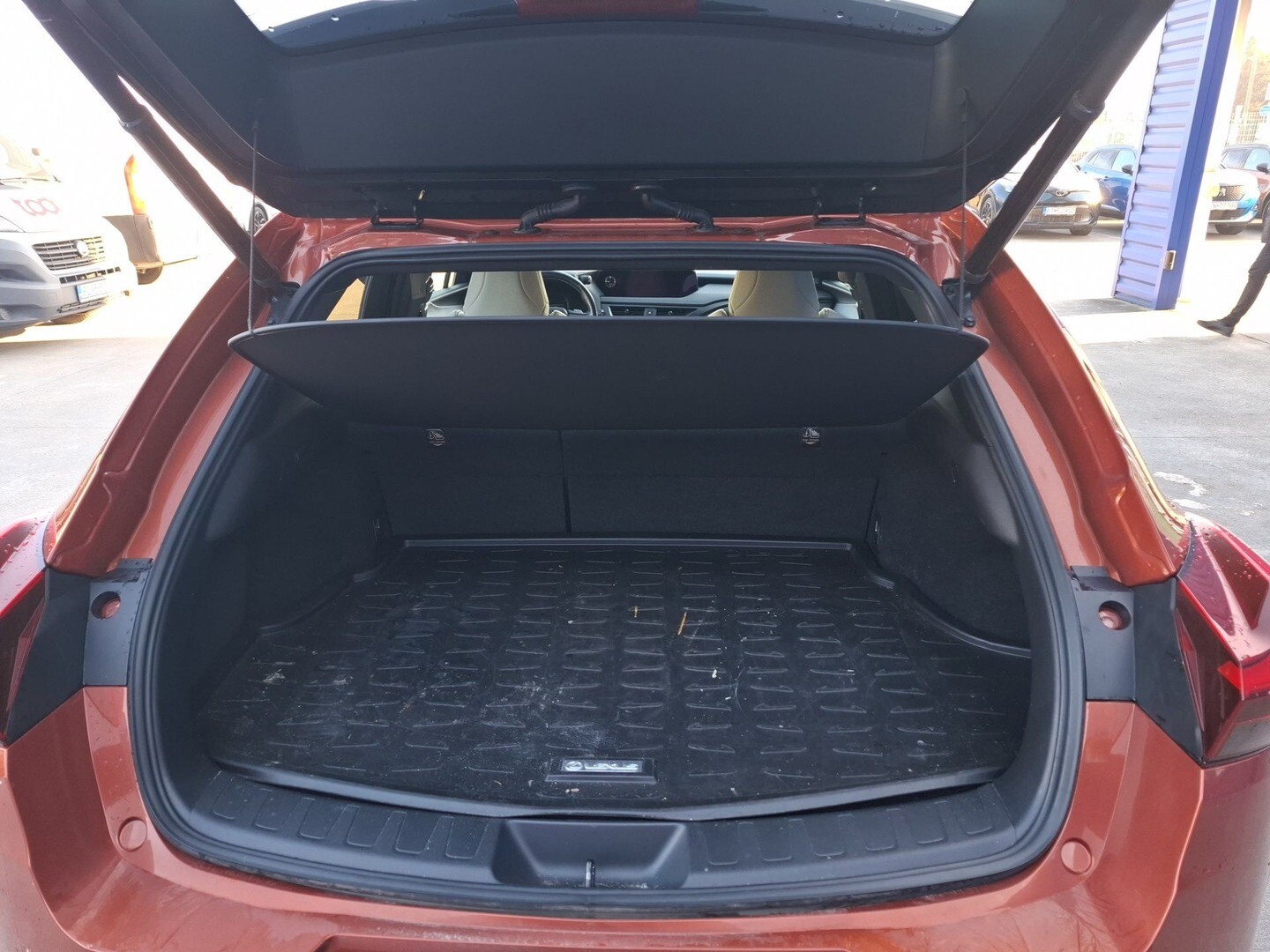 Lexus UX