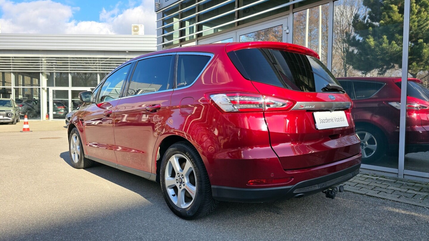 Ford S-Max