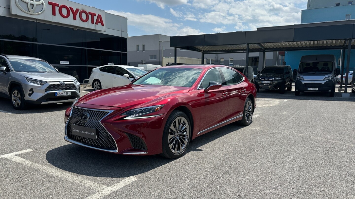 Lexus LS