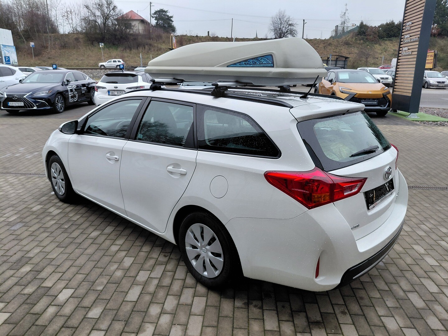 Toyota Auris