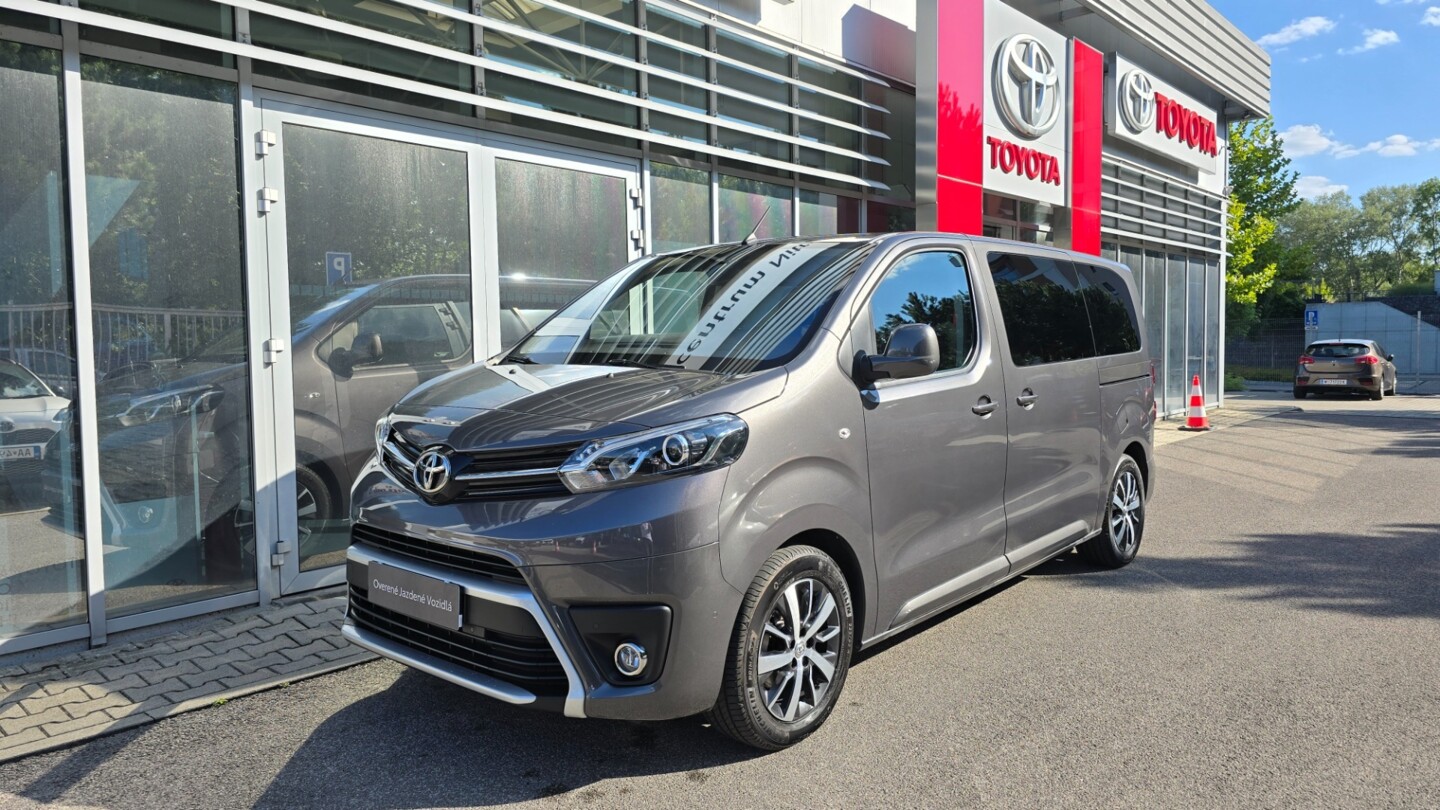 Toyota PROACE