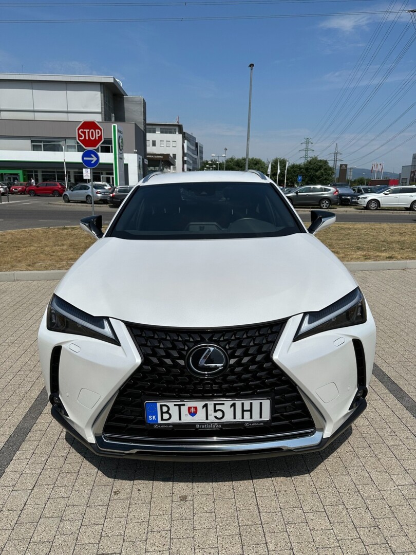 Lexus UX