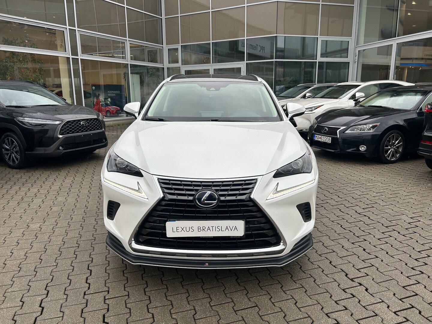 Lexus NX