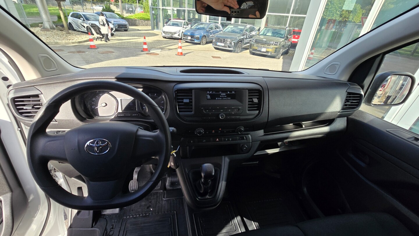 Toyota PROACE