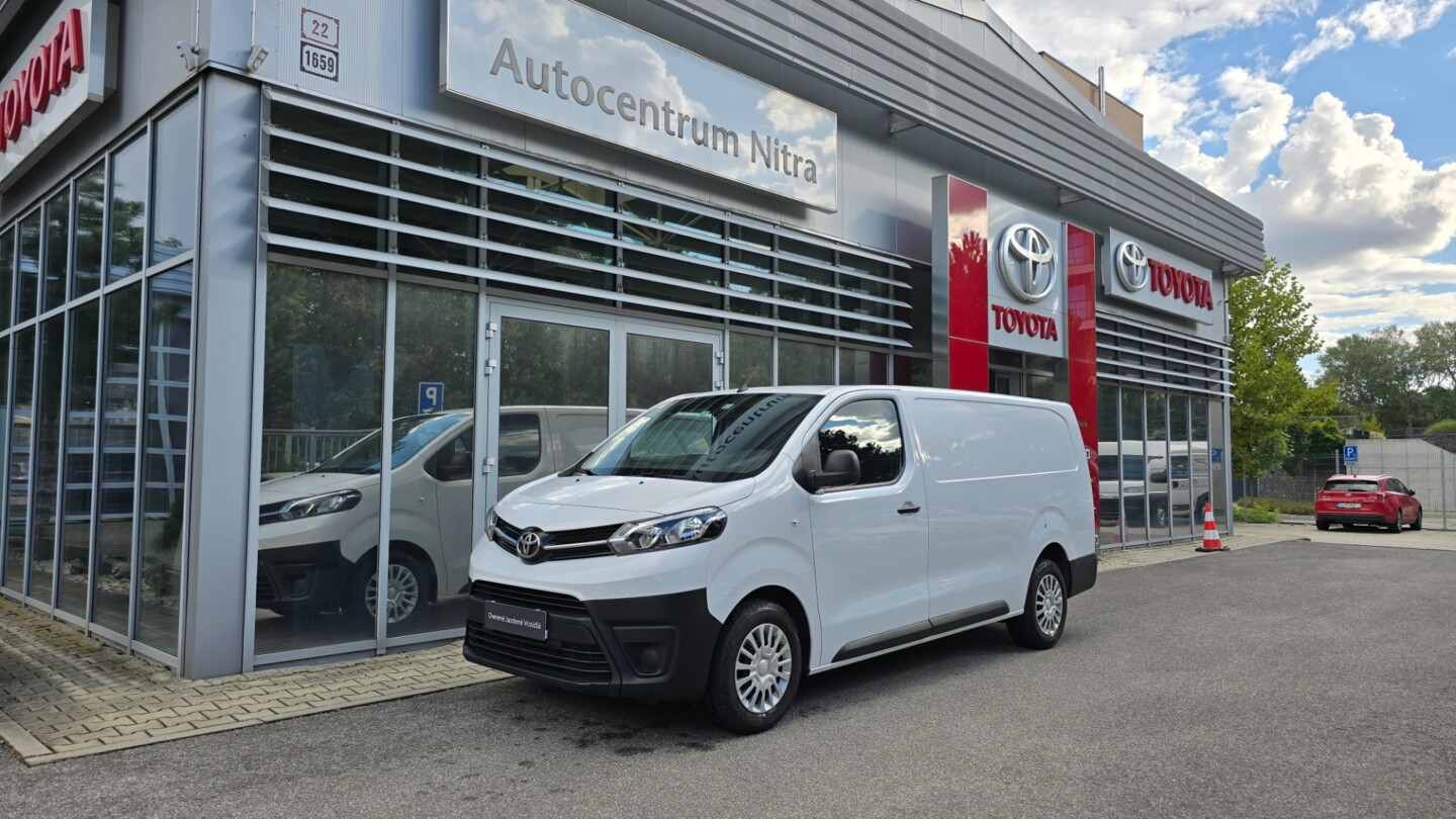 Toyota PROACE