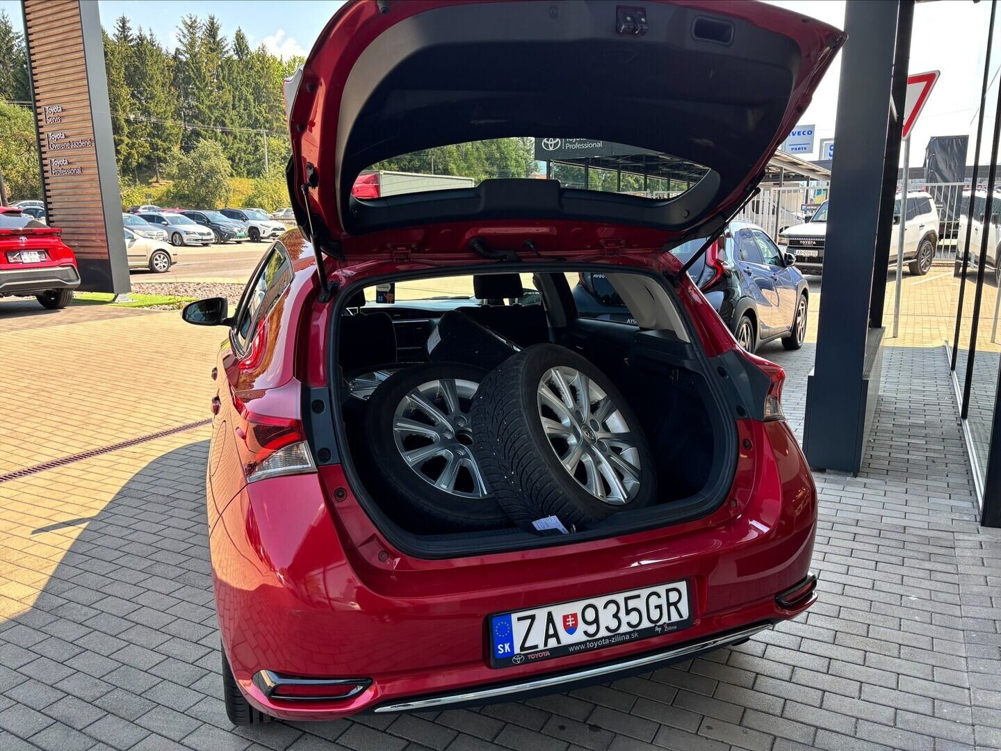 Toyota Auris