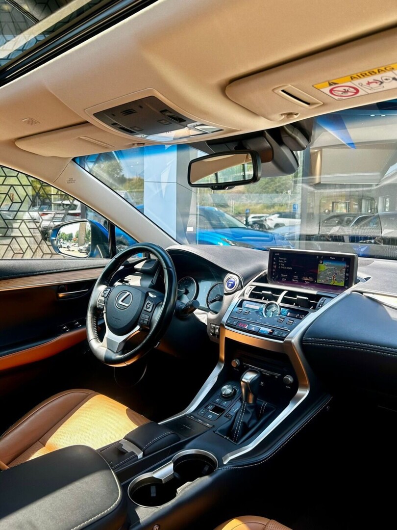 Lexus NX