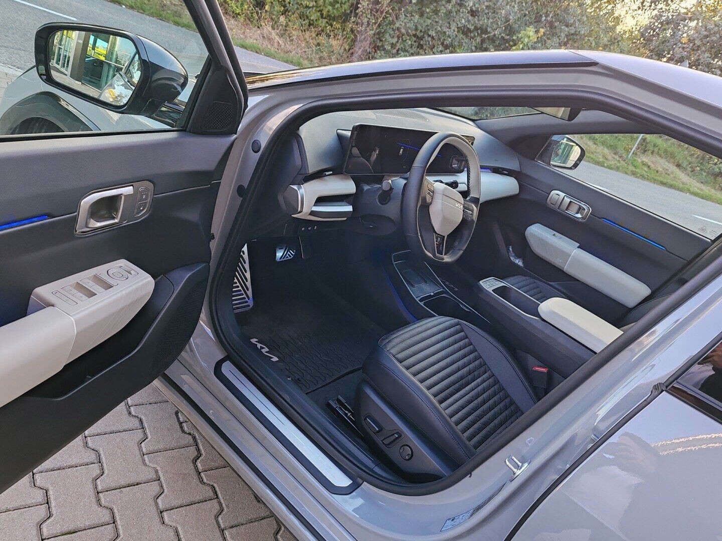 Kia EV4