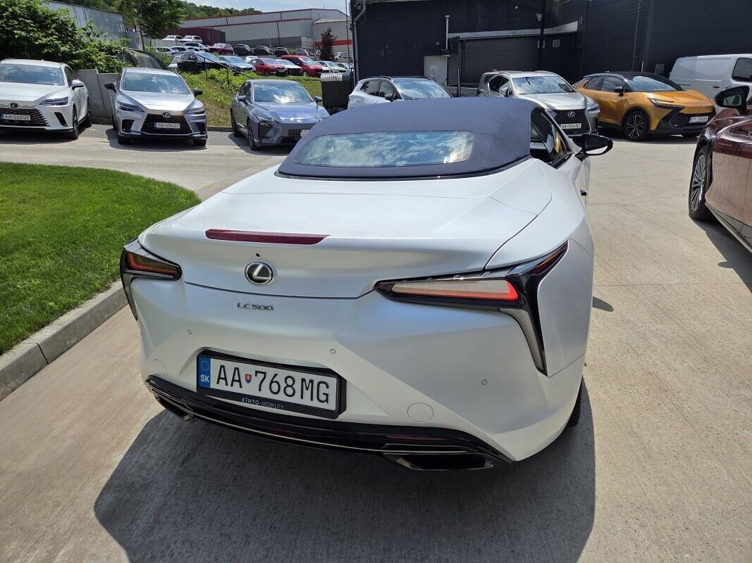 Lexus LC