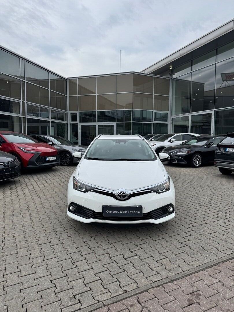 Toyota Auris