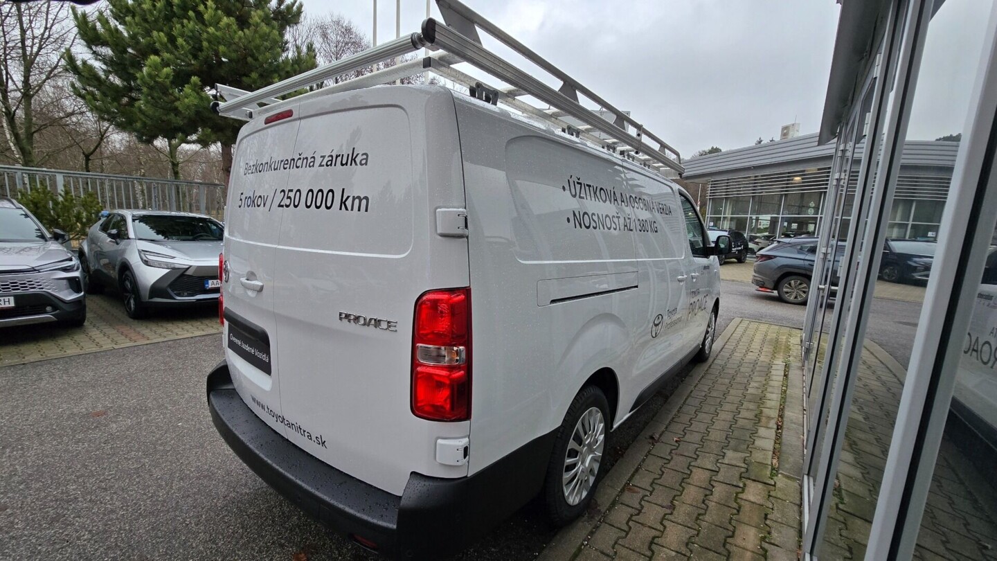 Toyota PROACE