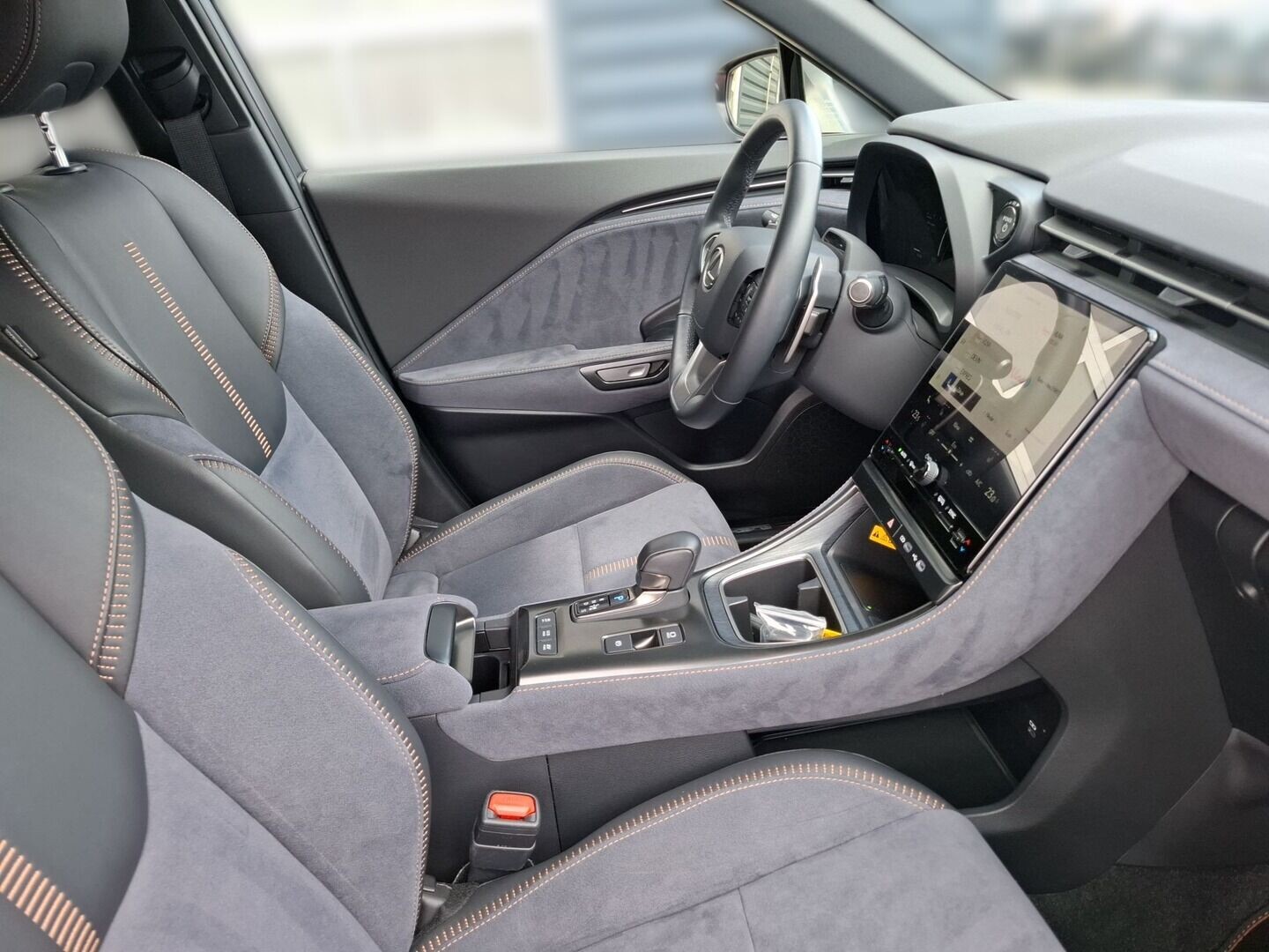 Lexus LBX