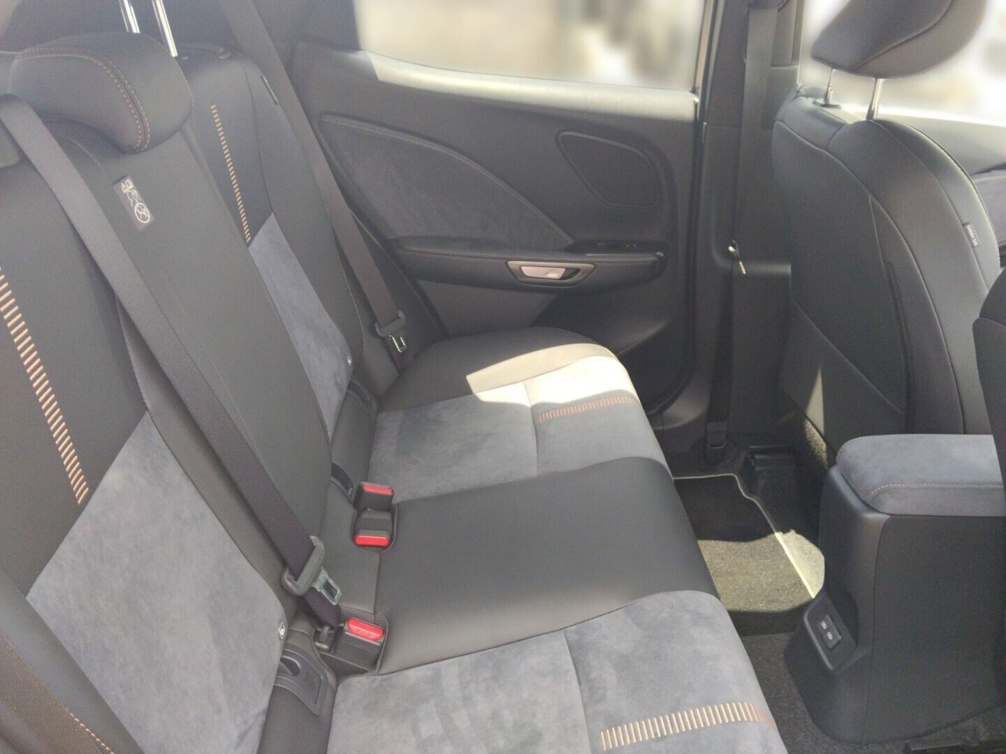 Lexus LBX