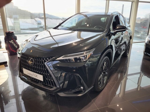 Lexus NX