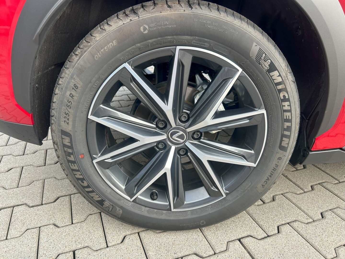 Lexus LBX