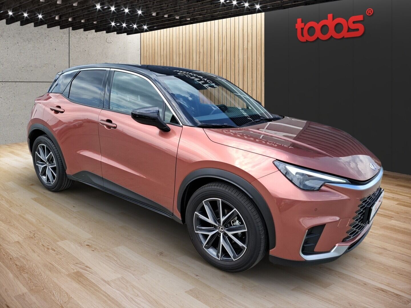 Lexus LBX