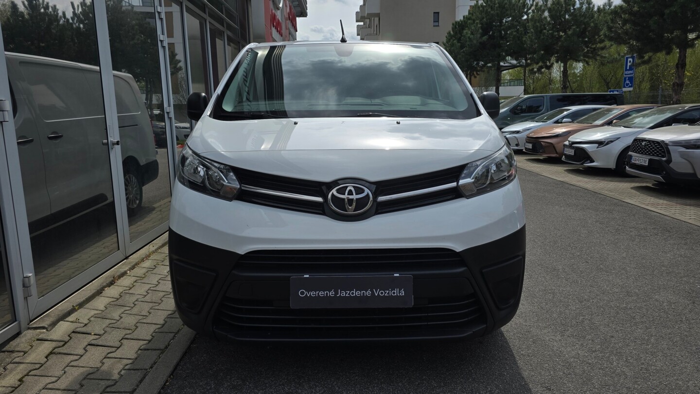 Toyota PROACE