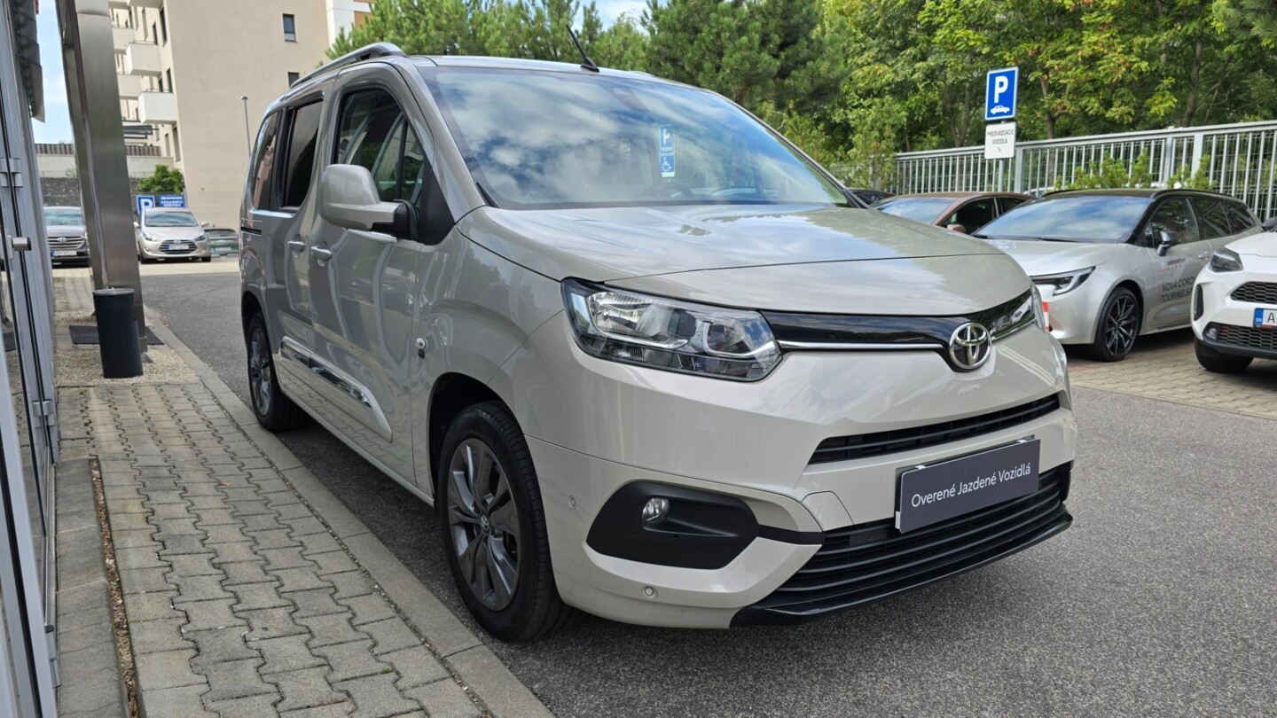 Toyota PROACE CITY VERSO