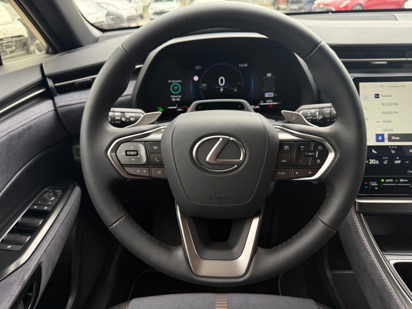 Lexus LBX