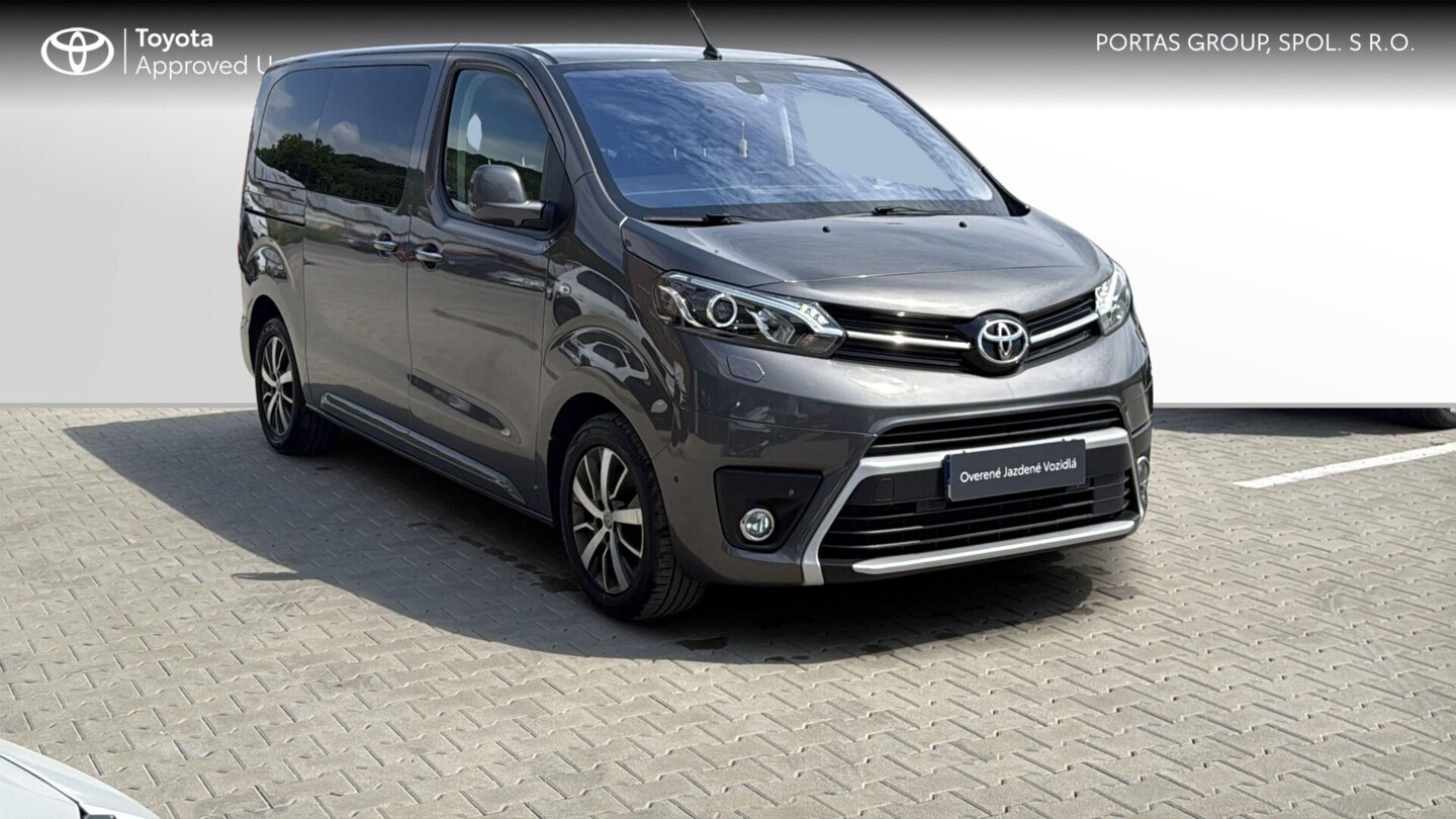 Toyota PROACE