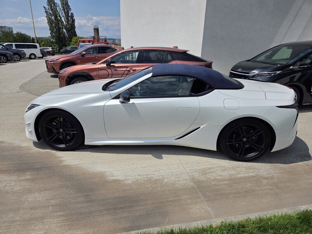 Lexus LC