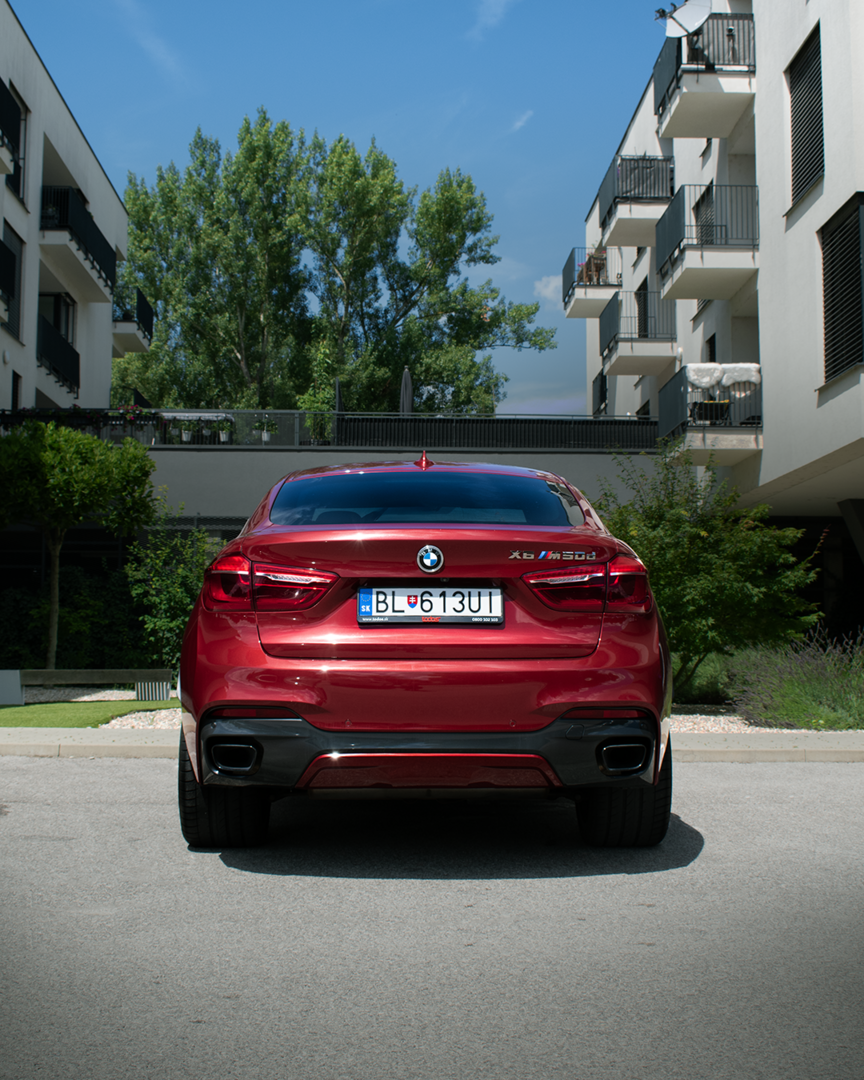 BMW X6