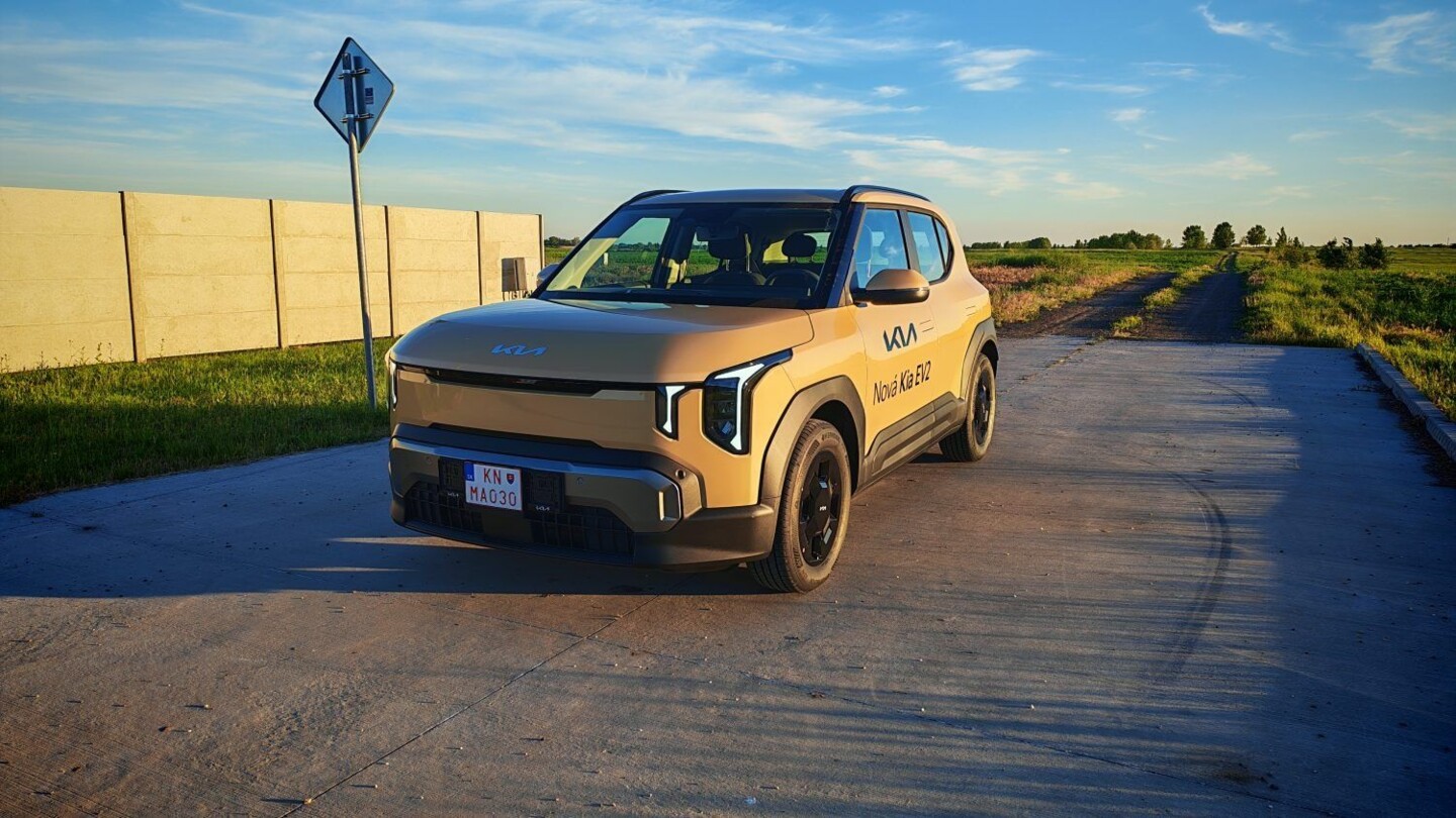Kia EV2