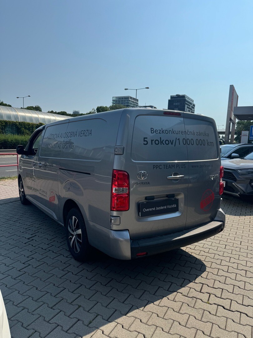 Toyota PROACE