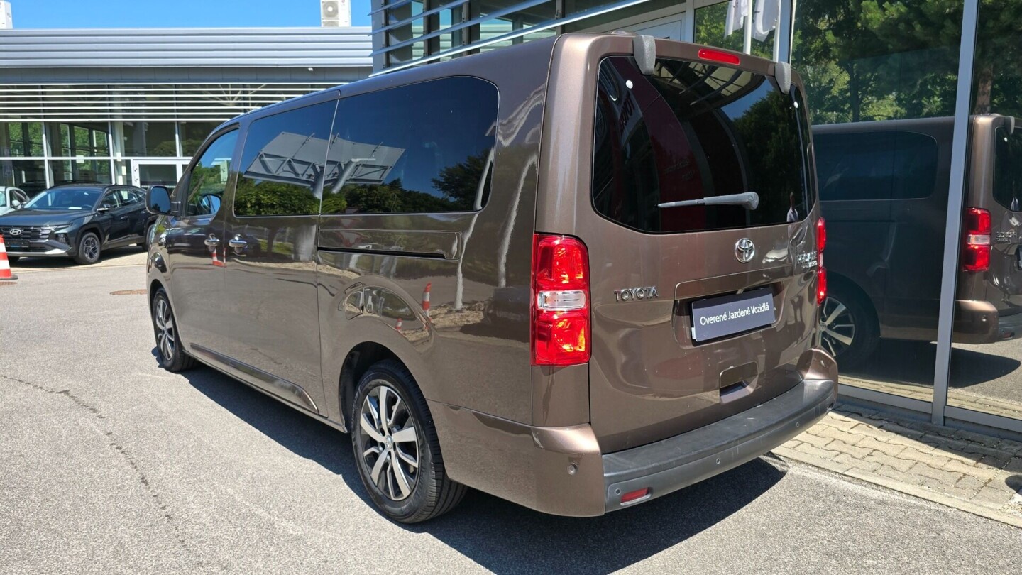 Toyota PROACE VERSO
