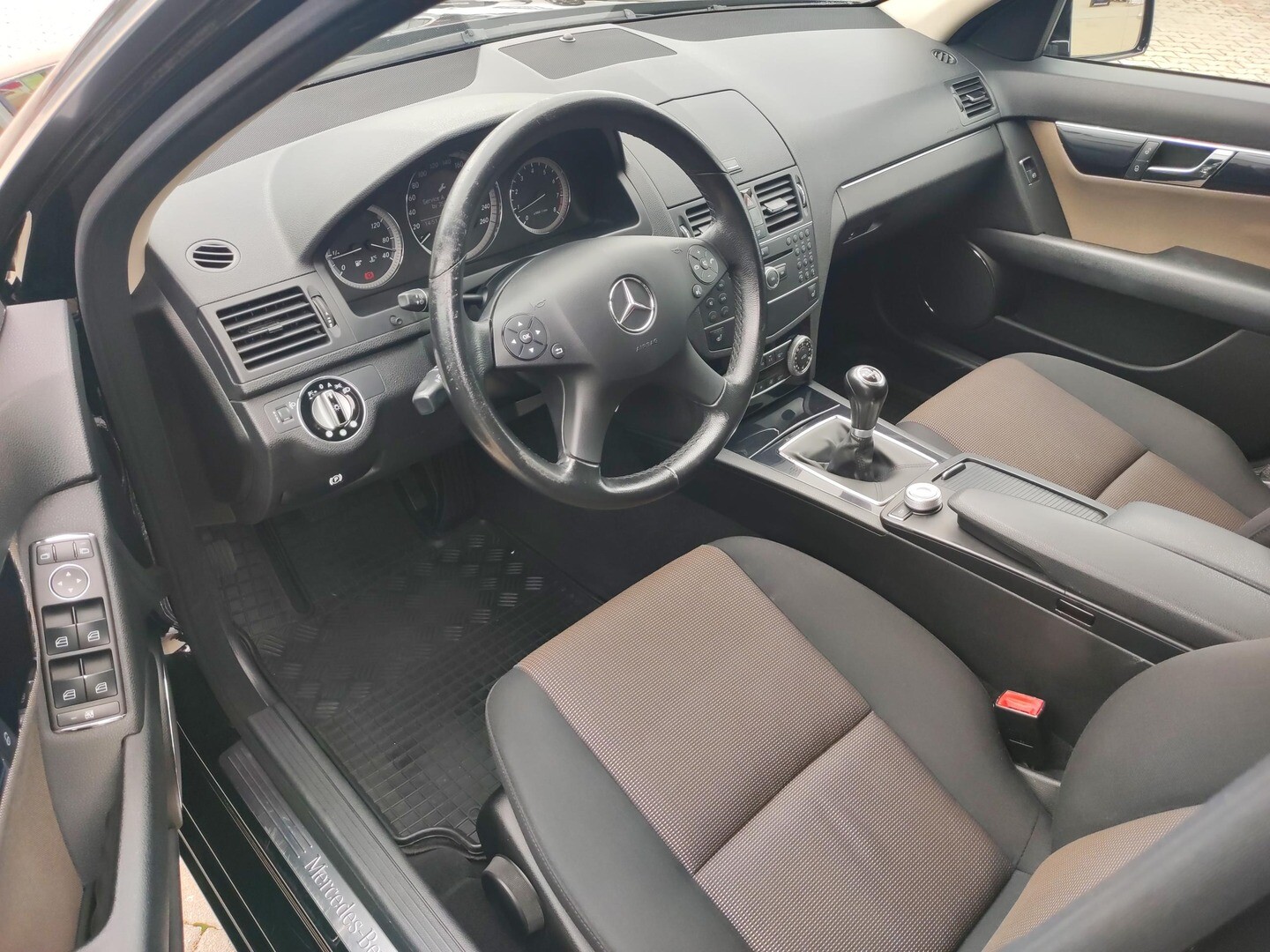 Mercedes-Benz Trieda C