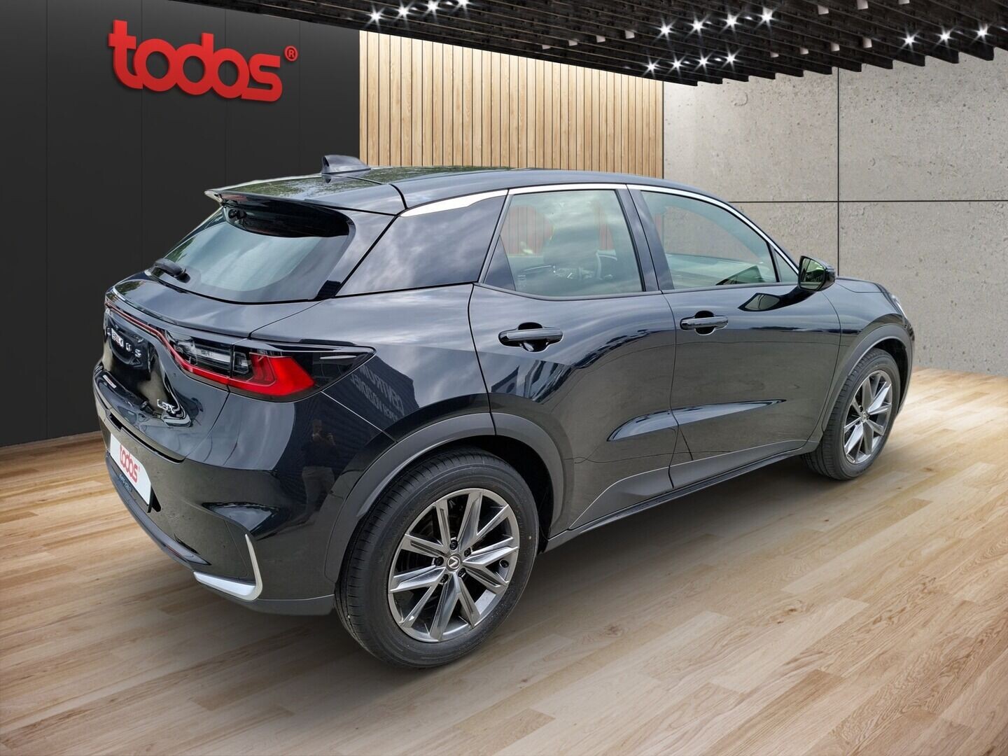 Lexus LBX