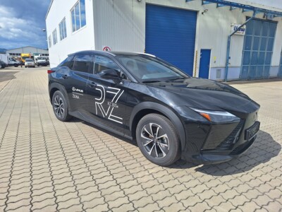 Lexus RZ
