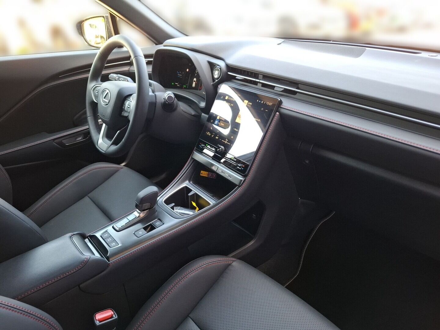 Lexus LBX