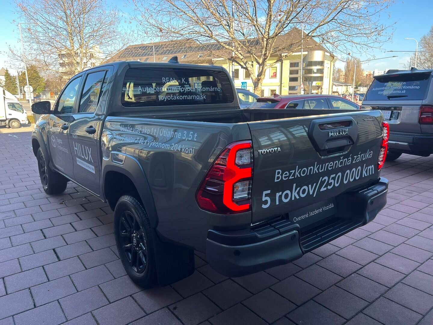 Toyota Hilux