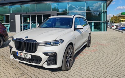 BMW X7