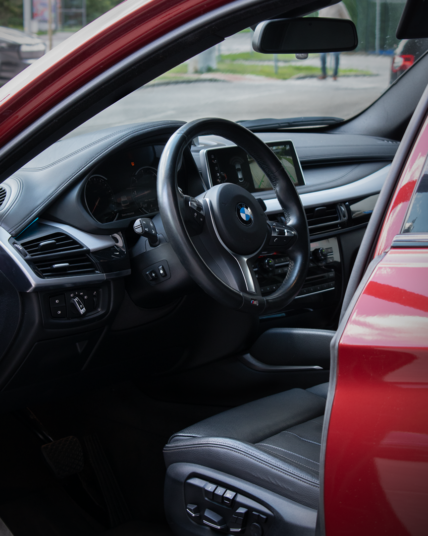 BMW X6