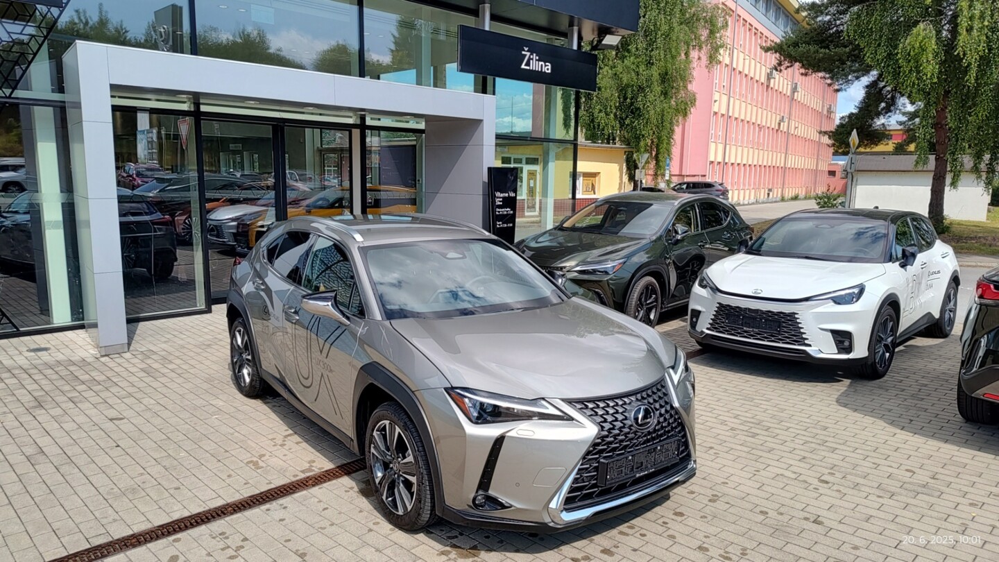 Lexus UX