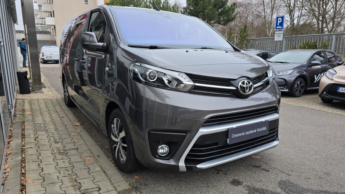 Toyota PROACE VERSO