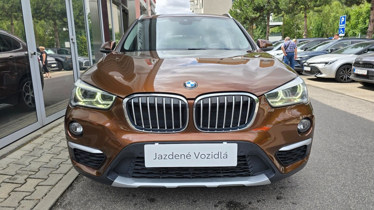BMW X1