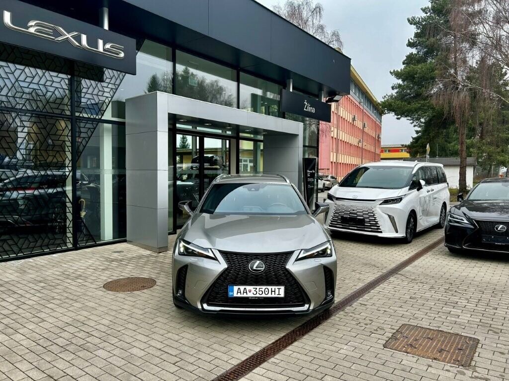 Lexus UX