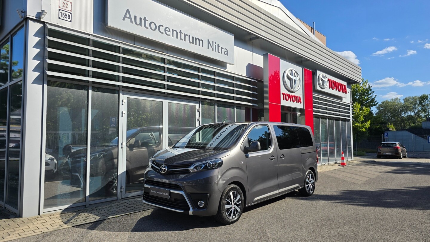 Toyota PROACE